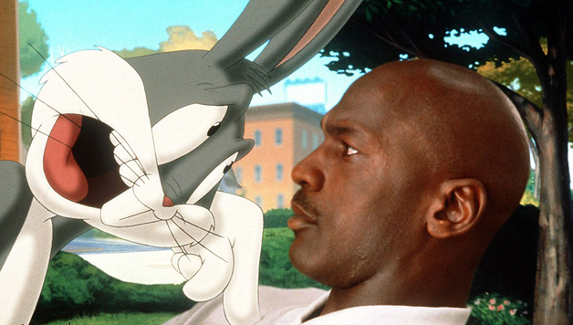 Quand Bugs Bunny se joint à Mike dans la partie !