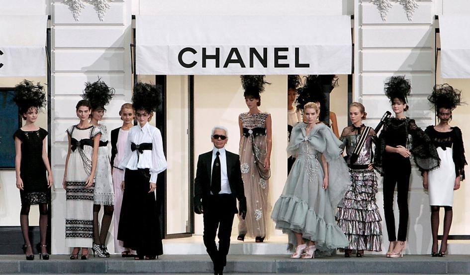 LE SAVIEZ-VOUS… Karl Lagerfeld