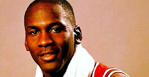 LE SAVIEZ-VOUS… Michael Jordan et Nike, tout a commencé en 1984 …